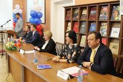 Региональный центр Президентской библиотеки откроется в Челябинске 20 февраля 
 
 
 


